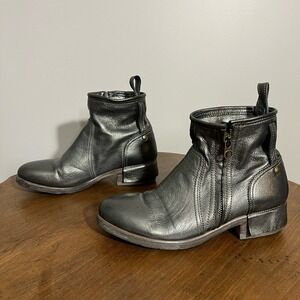 UGG Collection Made In Italy Metallic Pewter Leather Ankle Boots Womens‎ 7 Zip